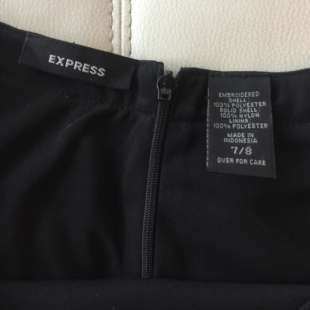 NWOT gorgeous skirt - Picture 3 of 4